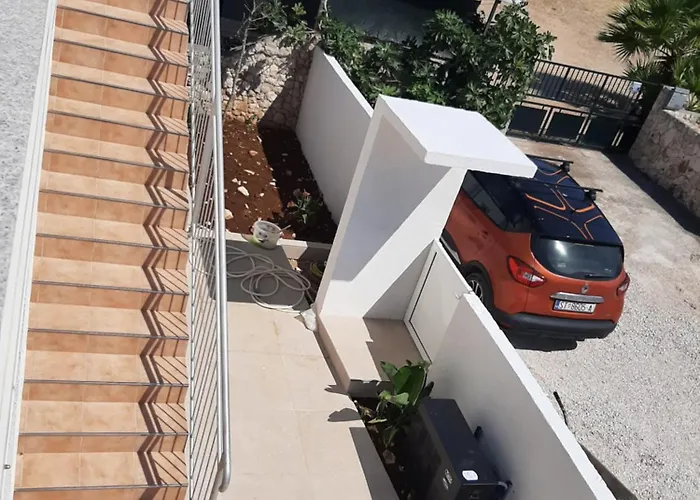 Sea Ya - Two Apartments House With Heated Pool - 150M From Beach Zaglavice