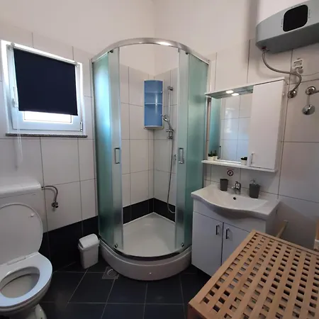 Sea Ya - Two Apartments House With Heated Pool - 150M From Beach * Zaglavice