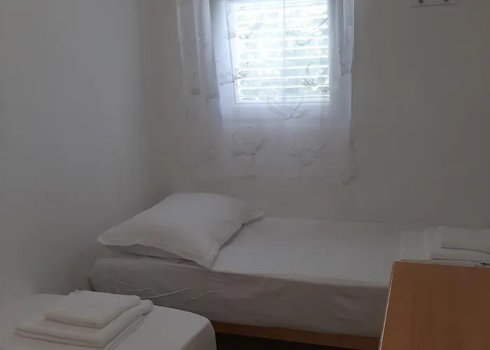 Sea Ya - Two Apartments House With Heated Pool - 150M From Beach * Zaglavice